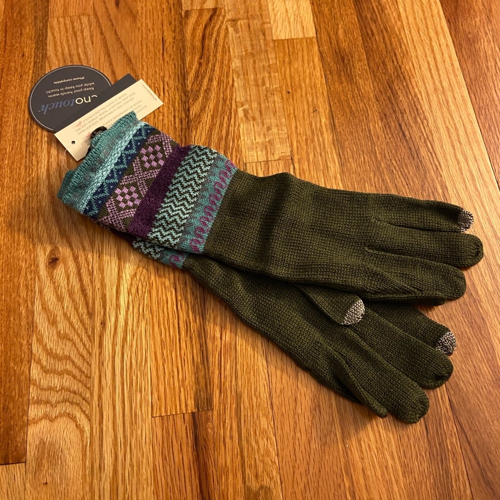 NEW Nordstrom EchoTouch Gloves - iPhone Compatible